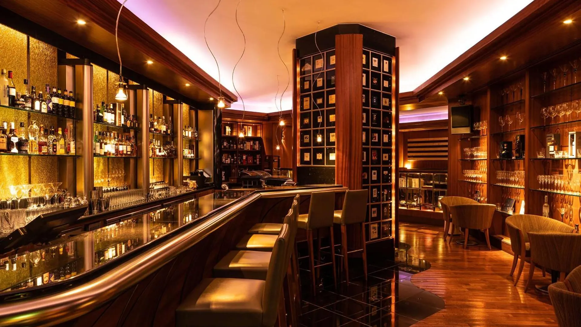 *****  Grand Hyatt Fukuoka Hotel Japan